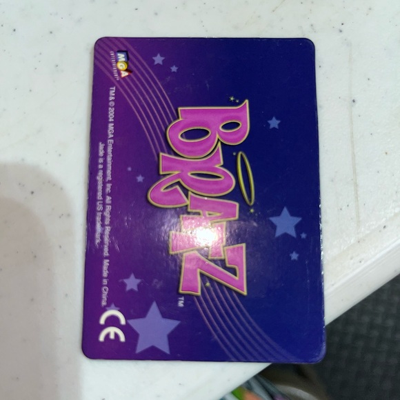 BRATZ CARD ACCESSORY - Picture 3 of 3